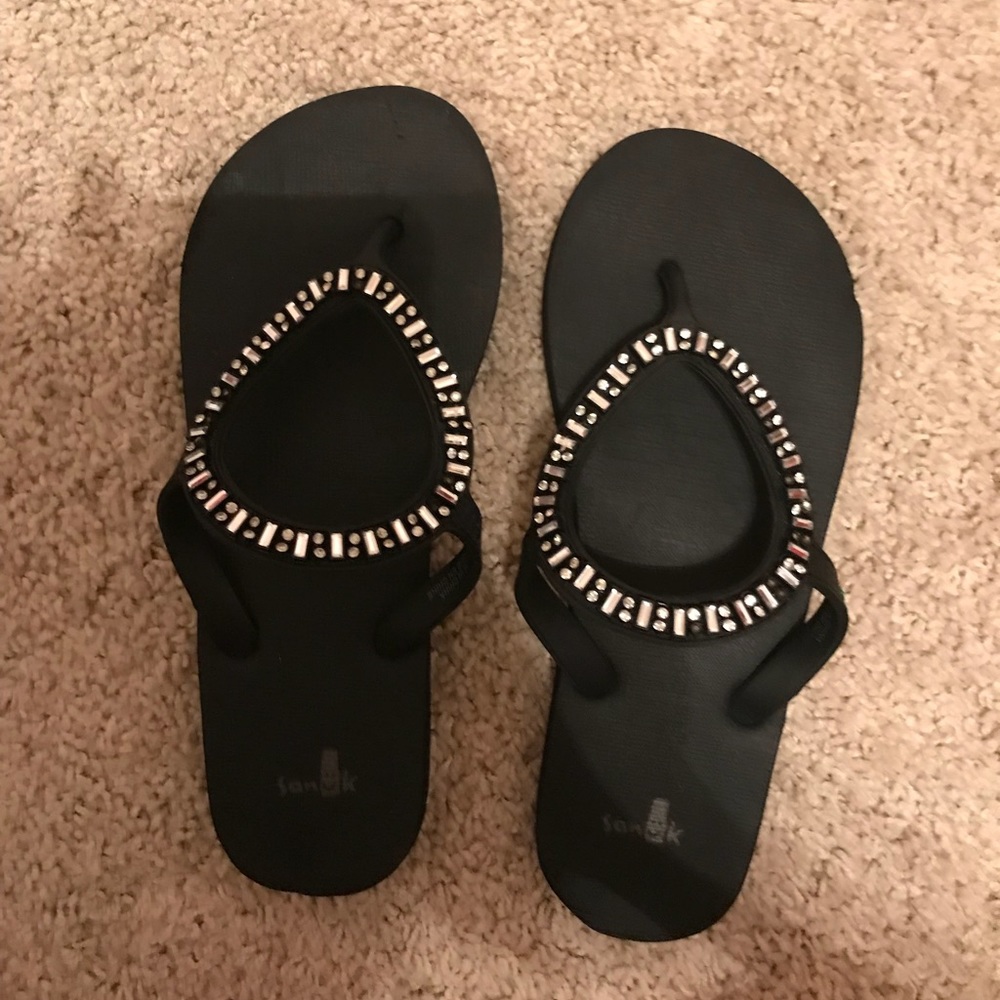 Sanuk sandals